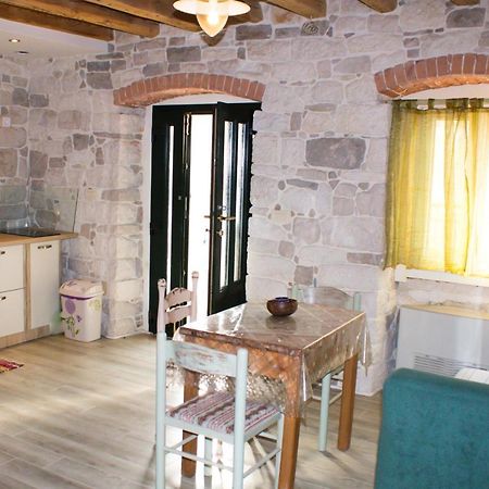 House Kvin Appartement Baška Voda Buitenkant foto