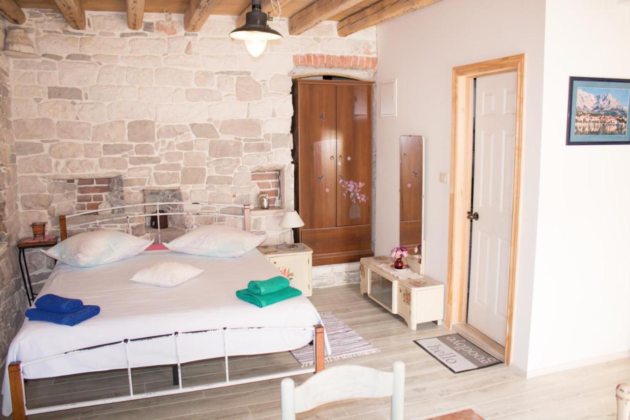 House Kvin Appartement Baška Voda Buitenkant foto