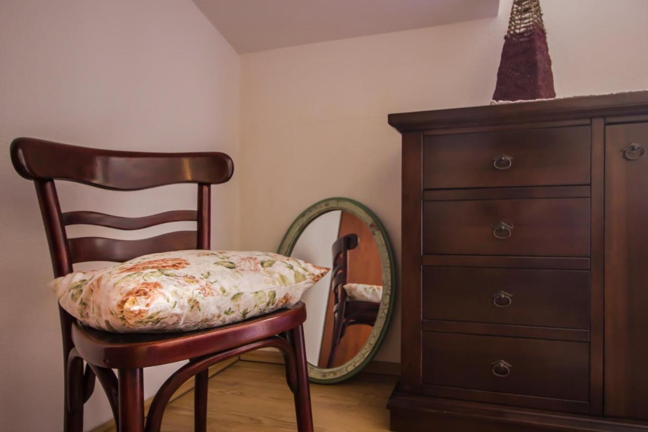 House Kvin Appartement Baška Voda Buitenkant foto