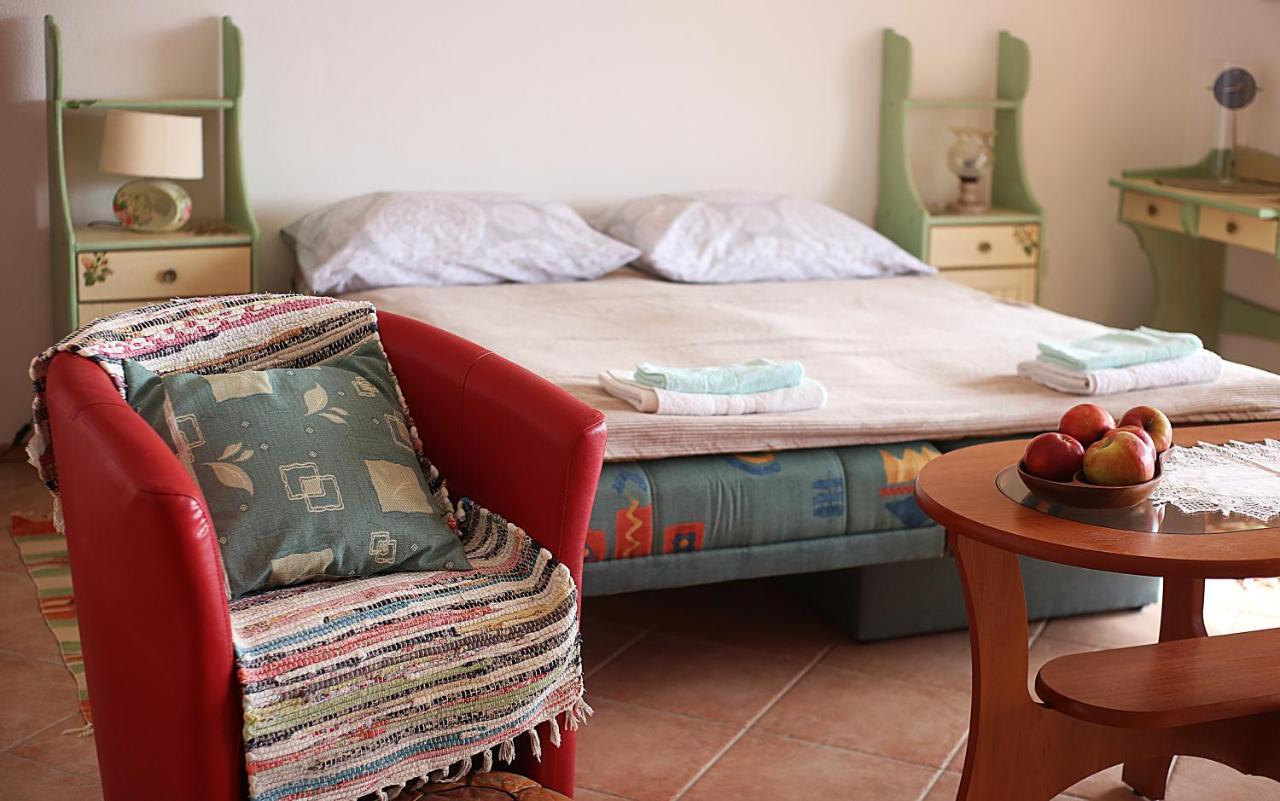 House Kvin Appartement Baška Voda Buitenkant foto